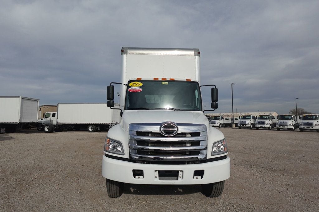 2018 HINO 268 (26ft Box with Lift Gate) - 22969740 - 1
