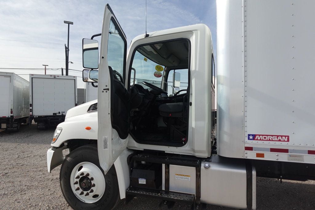 2018 HINO 268 (26ft Box with Lift Gate) - 22969740 - 34