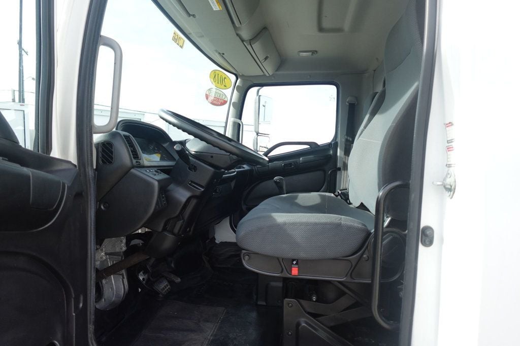 2018 HINO 268 (26ft Box with Lift Gate) - 22969740 - 35