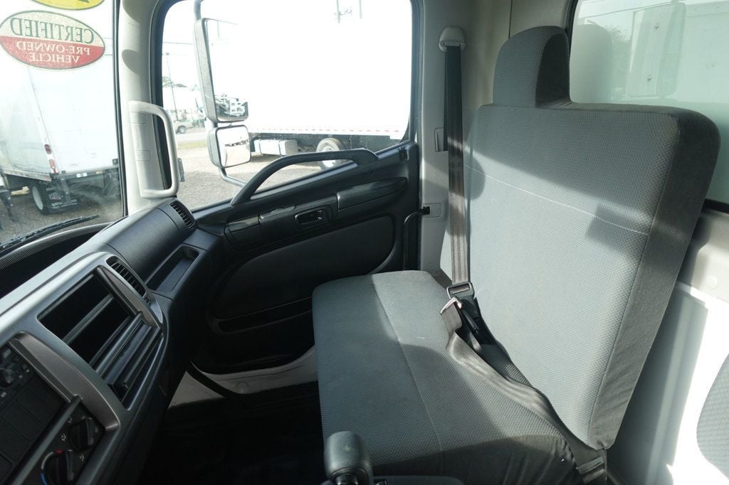 2018 HINO 268 (26ft Box with Lift Gate) - 22969740 - 48