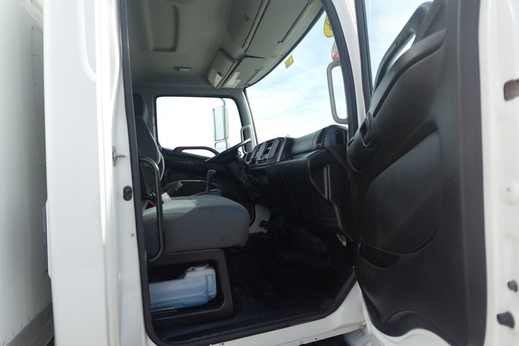 2018 HINO 268 (26ft Box with Lift Gate) - 22969740 - 56