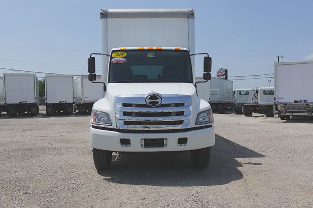 2018 HINO 268A (26ft Box with Gate) - 23019566 - 1