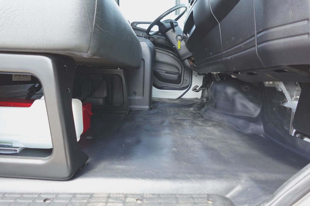 2018 HINO 268A (26ft Box with Gate) - 23019566 - 23