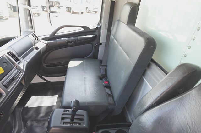 2018 HINO 268A (26ft Box with Gate) - 23019566 - 27