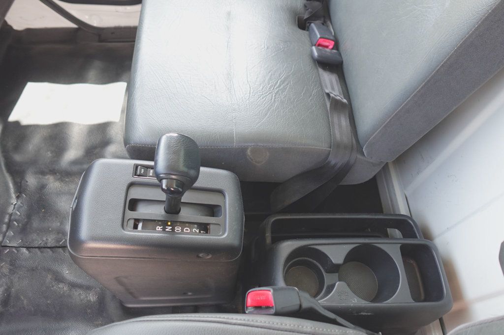 2018 HINO 268A (26ft Box with Gate) - 23019566 - 28