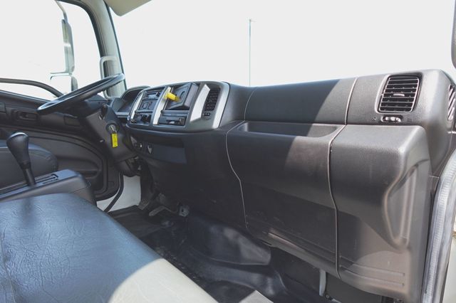 2018 HINO 268A (26ft Box with Gate) - 23019566 - 40