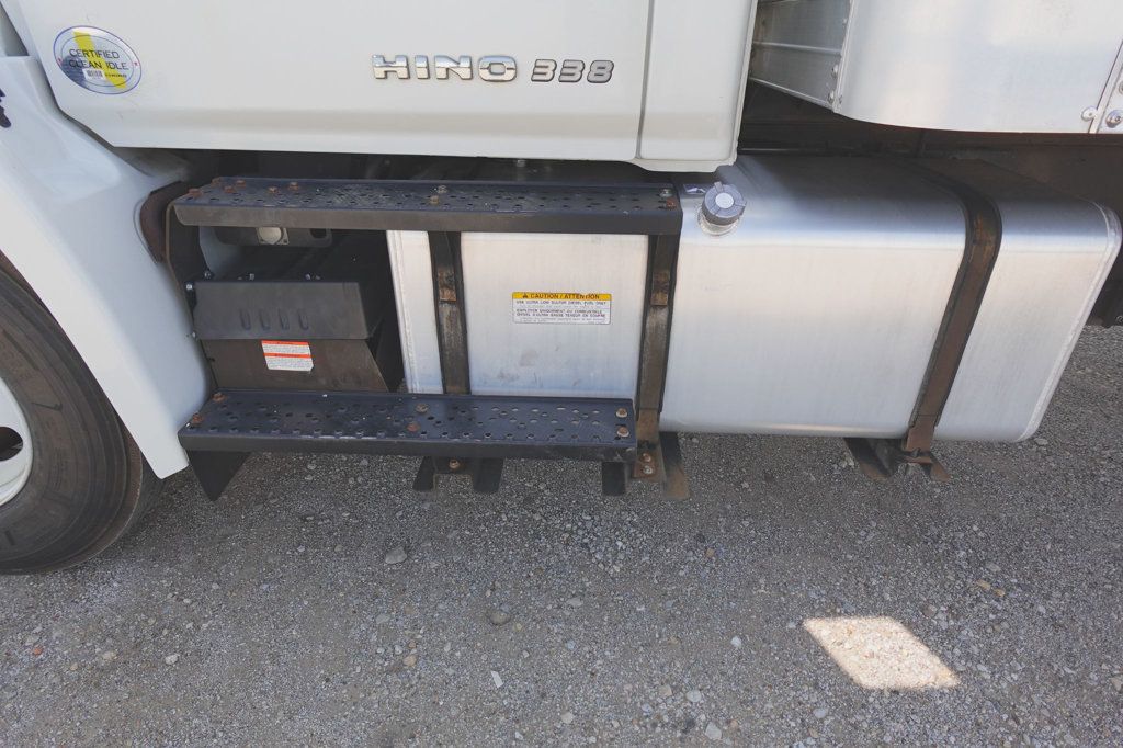 2018 HINO 268A (26ft Box with Gate) - 23019566 - 50