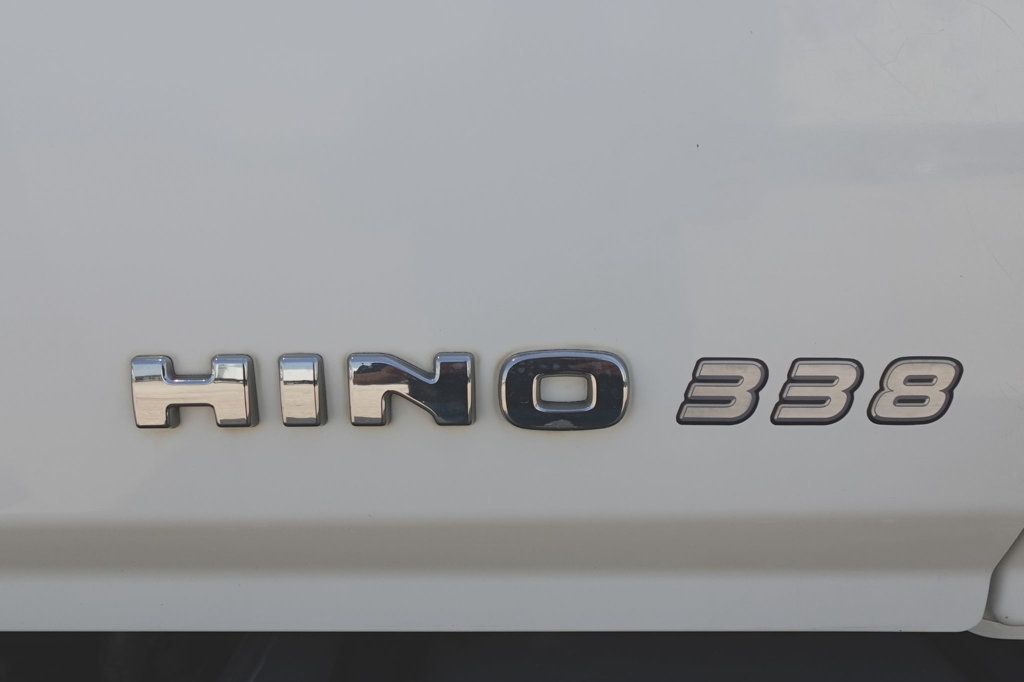 2018 HINO 268A (26ft Box with Gate) - 23019566 - 52