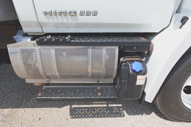 2018 HINO 268A (26ft Box with Gate) - 23019566 - 53