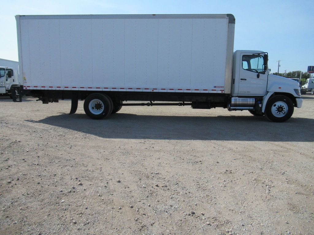2018 HINO 338D (26ft Box with Gate) - 22355451 - 6
