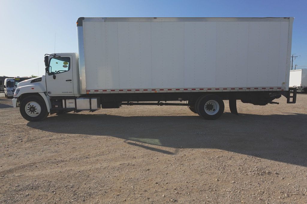 2018 HINO 338D (26ft Box with Gate) - 22642940 - 3