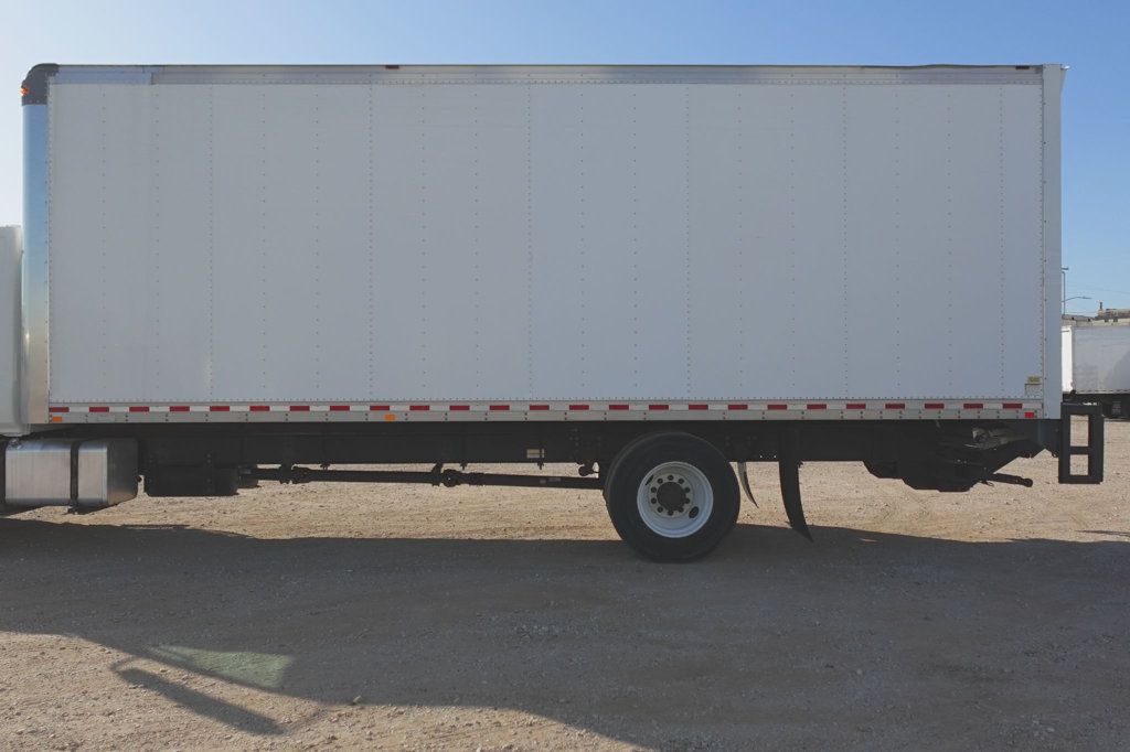 2018 HINO 338D (26ft Box with Gate) - 22642940 - 4