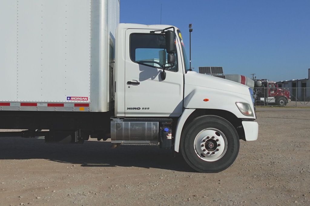 2018 HINO 338D (26ft Box with Gate) - 22642940 - 8