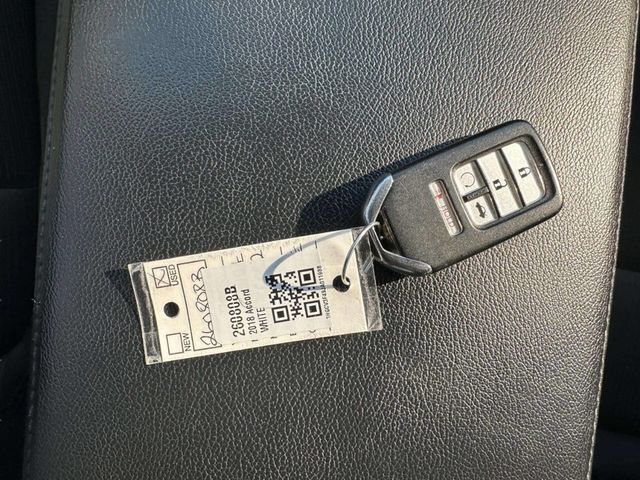 2018 Honda Accord Hybrid EX Sedan - 22983732 - 21