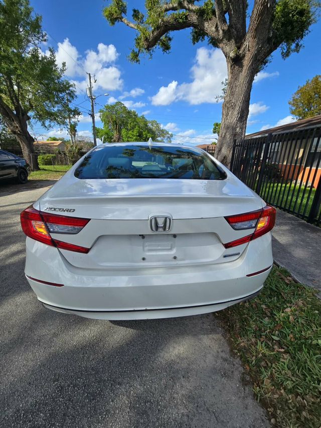 2018 Honda Accord Hybrid Sedan - 23011811 - 10