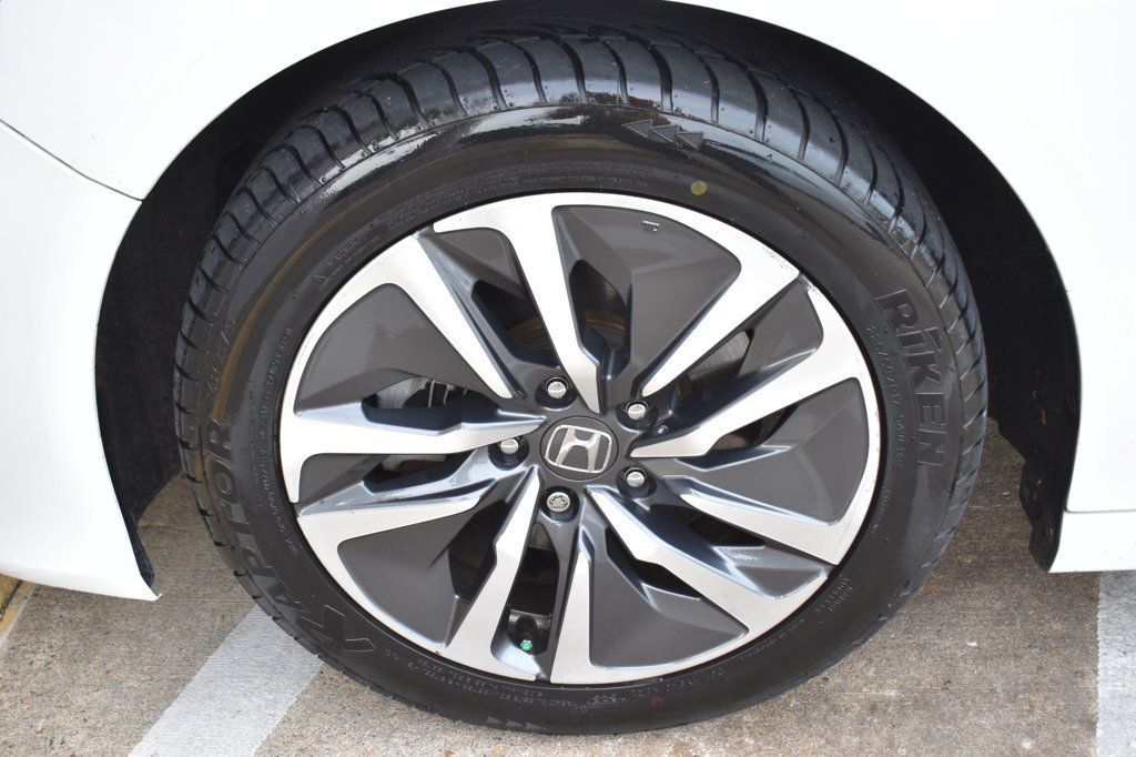 2018 Honda Accord Hybrid Sedan - 23051200 - 11