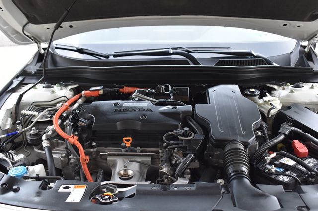 2018 Honda Accord Hybrid Sedan - 23051200 - 12