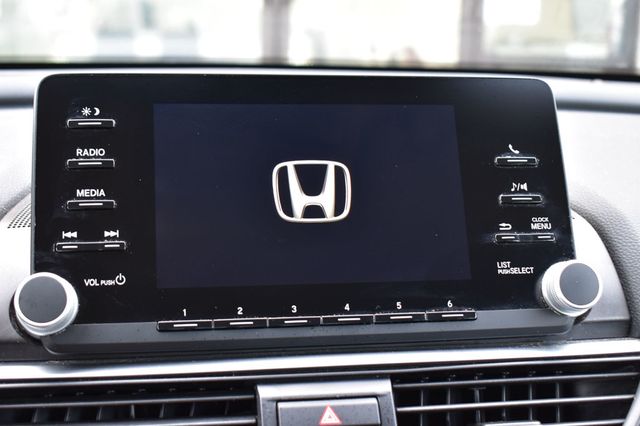 2018 Honda Accord Hybrid Sedan - 23051200 - 17