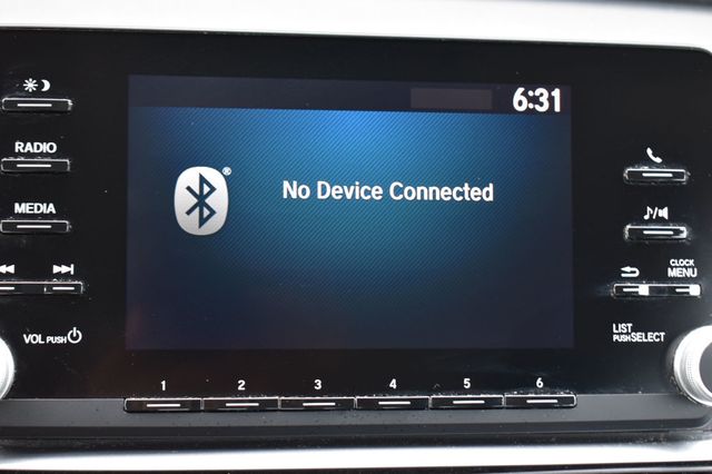 2018 Honda Accord Hybrid Sedan - 23051200 - 19