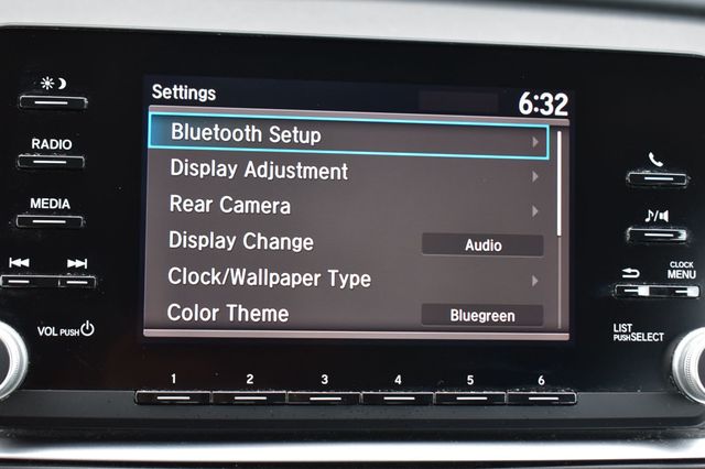 2018 Honda Accord Hybrid Sedan - 23051200 - 22