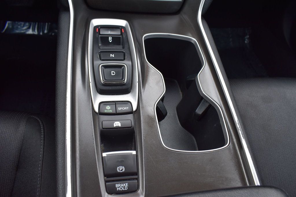 2018 Honda Accord Hybrid Sedan - 23051200 - 31