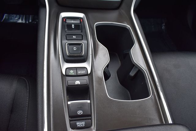 2018 Honda Accord Hybrid Sedan - 23051200 - 31