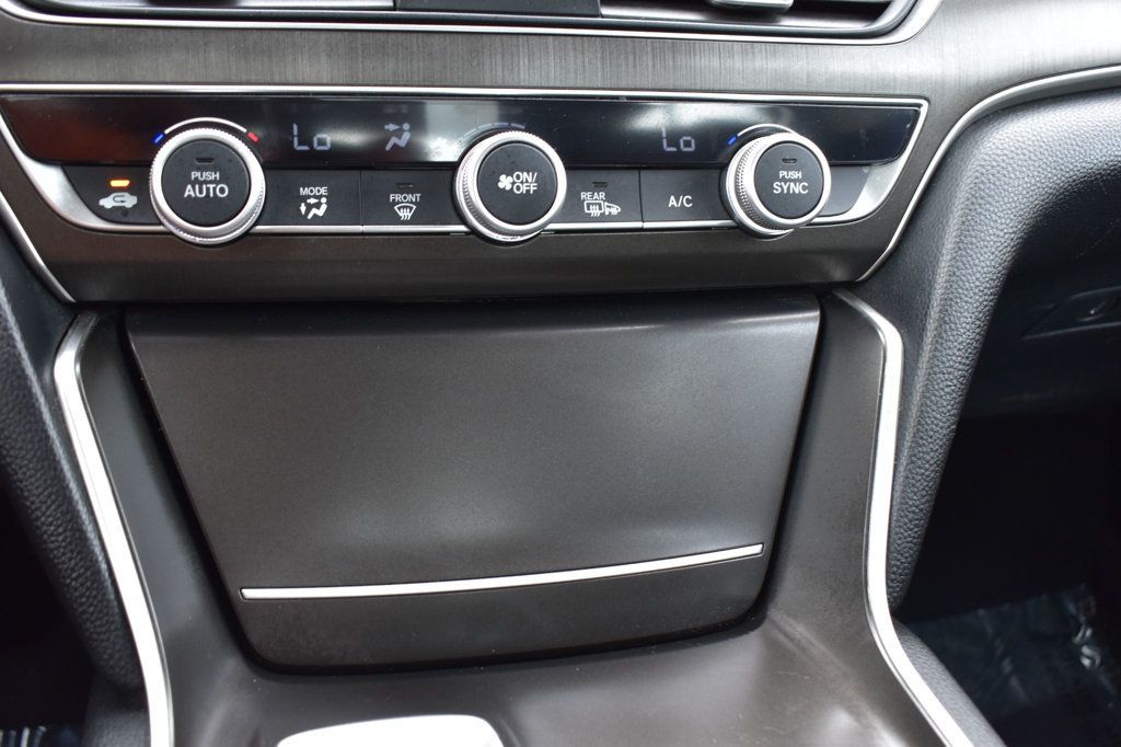 2018 Honda Accord Hybrid Sedan - 23051200 - 32
