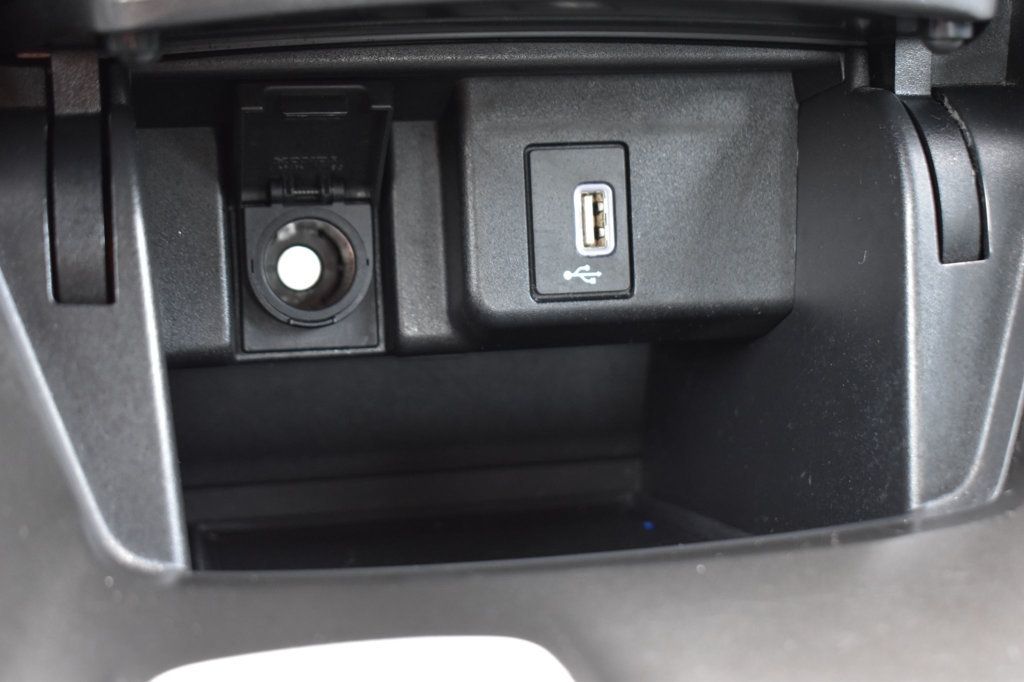 2018 Honda Accord Hybrid Sedan - 23051200 - 33