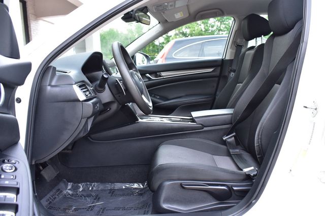 2018 Honda Accord Hybrid Sedan - 23051200 - 37
