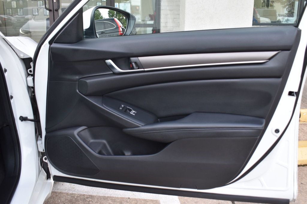 2018 Honda Accord Hybrid Sedan - 23051200 - 50