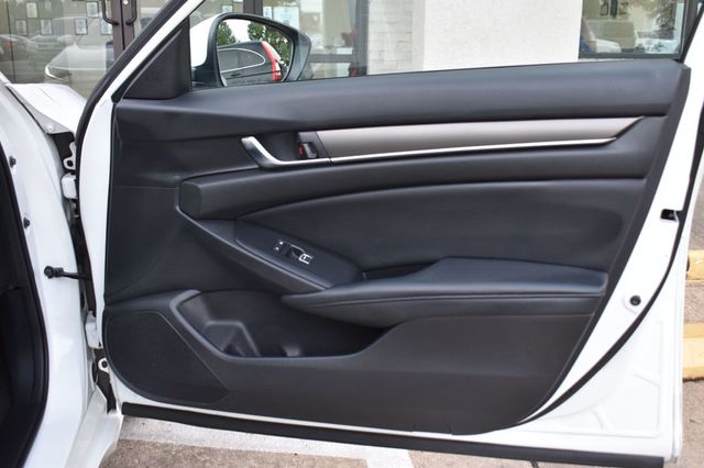 2018 Honda Accord Hybrid Sedan - 23051200 - 50