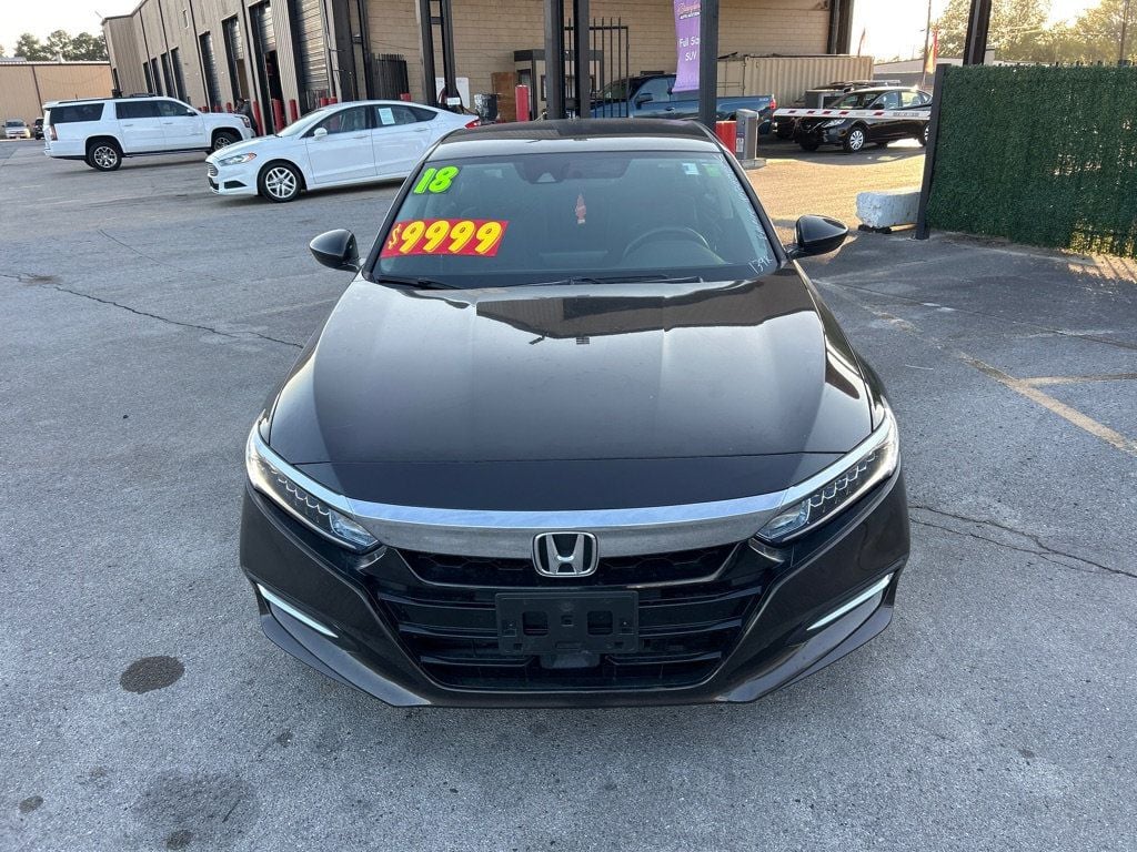 2018 Honda Accord Hybrid photo 2
