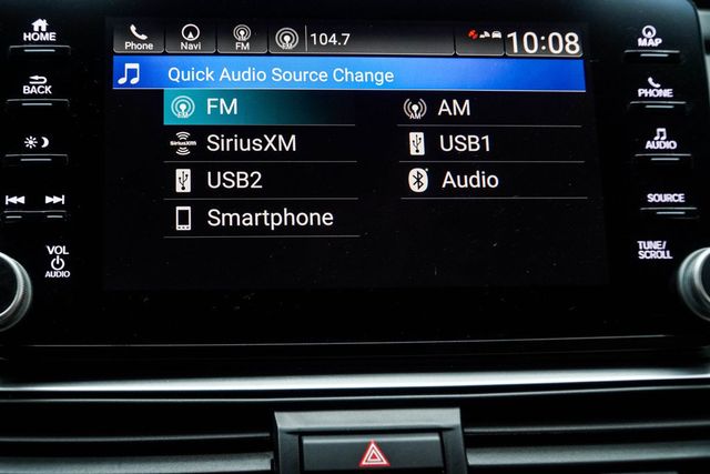 2018 Honda Accord Hybrid Touring Sedan - 23025838 - 27