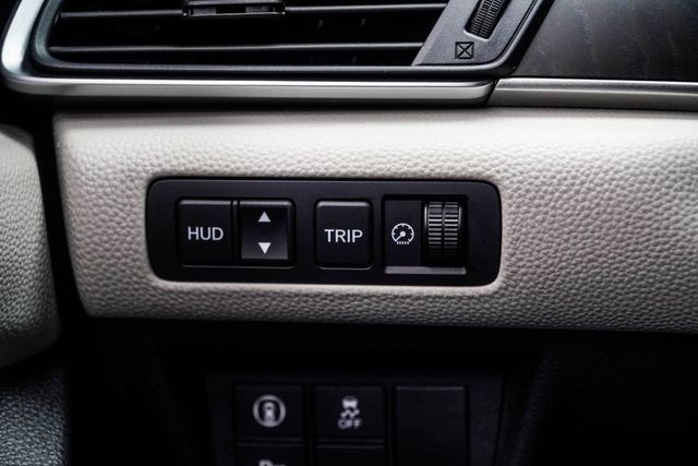 2018 Honda Accord Hybrid Touring Sedan - 23025838 - 34