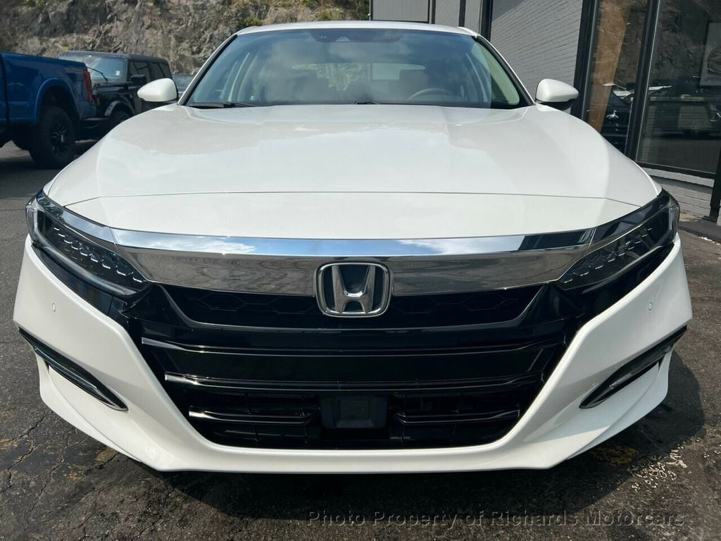 2018 Honda Accord Hybrid Touring Sedan - 22101441 - 5