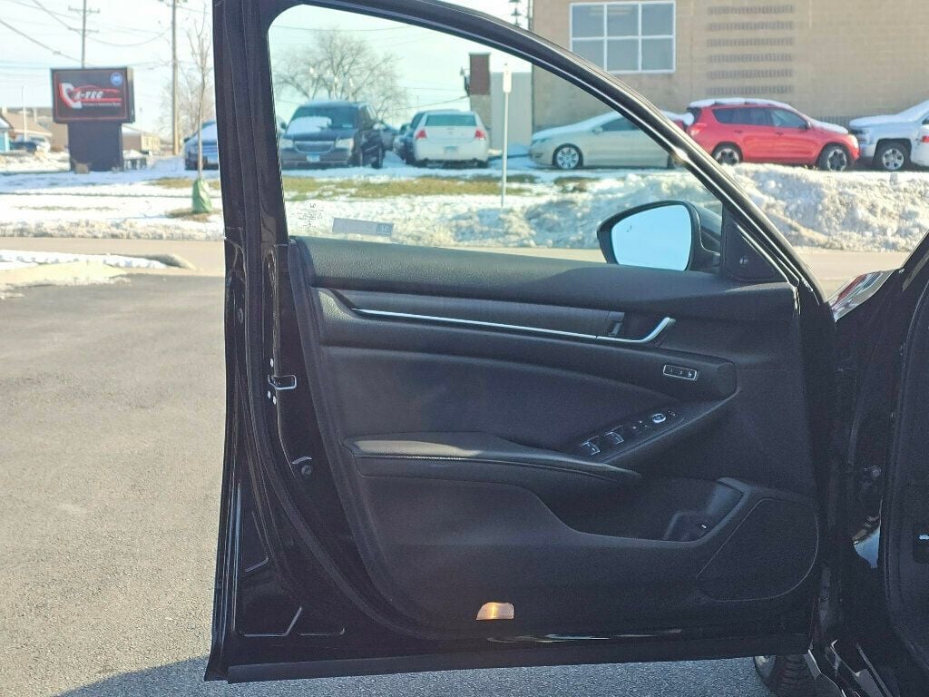 2018 HONDA ACCORD - Image 21