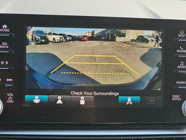 2018 Honda Accord Hybrid Touring Sedan - 22958849 - 3