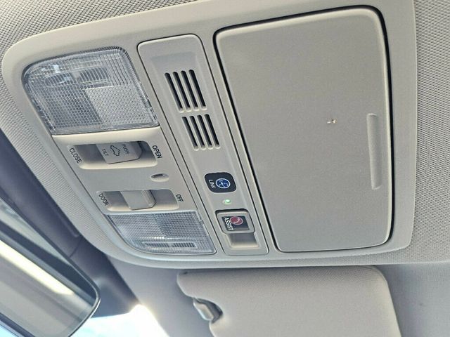 2018 Honda Accord Hybrid Touring Sedan - 22958849 - 41