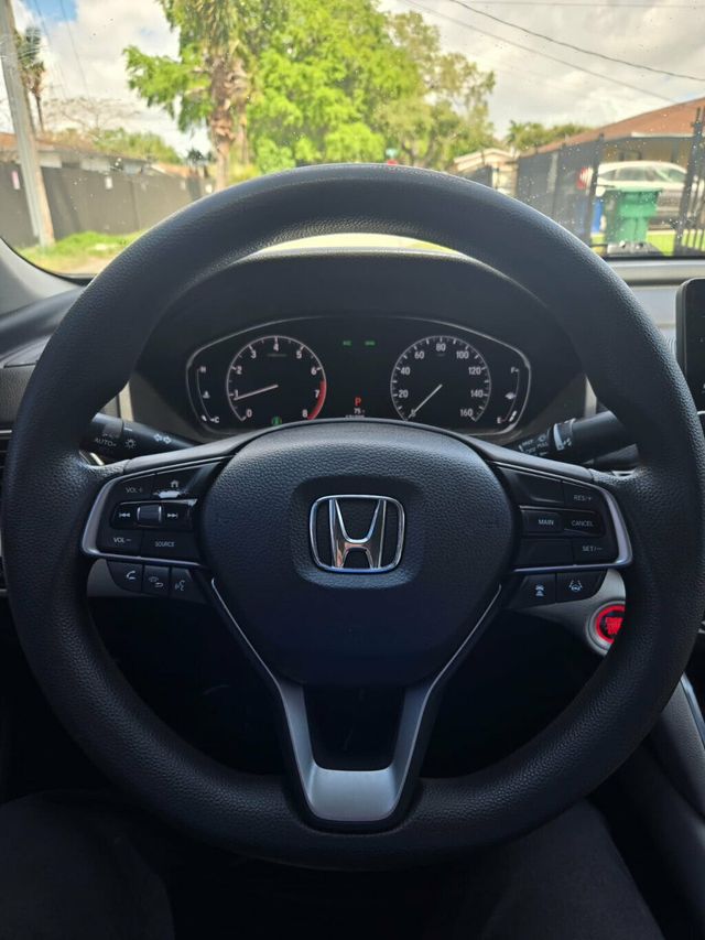 2018 Honda Accord Sedan  - 23011891 - 11