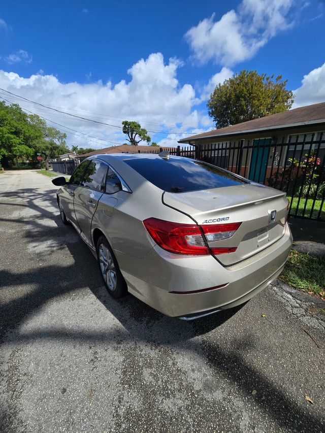 2018 Honda Accord Sedan  - 23011891 - 12