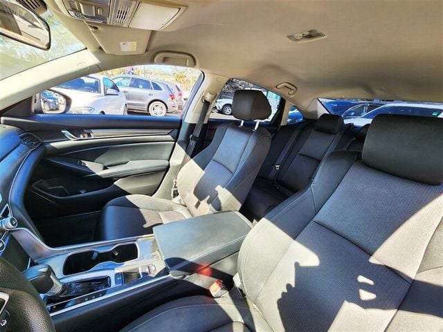 2018 Honda Accord Sedan  - 22630936 - 24