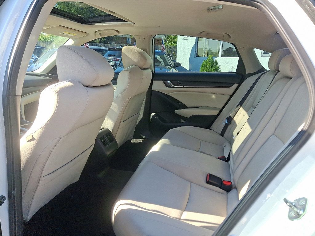 2018 Honda Accord EX 1.5T photo 10