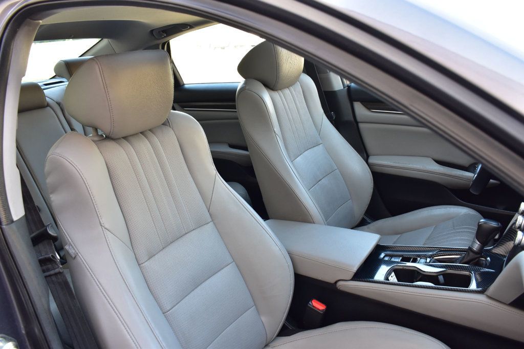 2018 Honda Accord EX-L 1.5T photo 17
