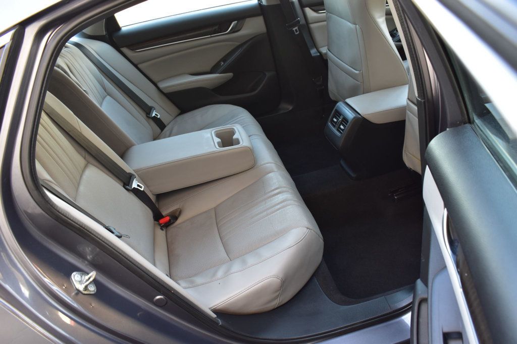 2018 Honda Accord EX-L 1.5T photo 23