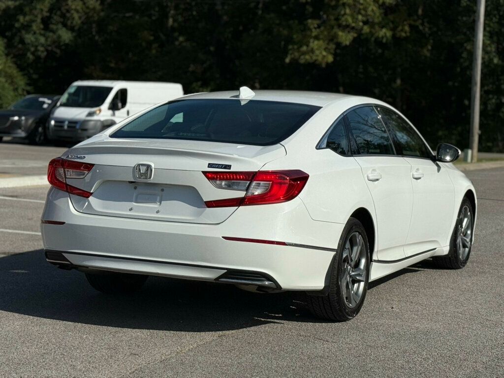 2018 Honda Accord EX-L 1.5T photo 2