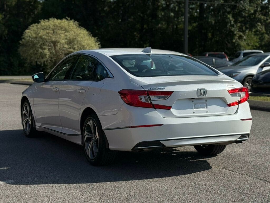 2018 Honda Accord EX-L 1.5T photo 4