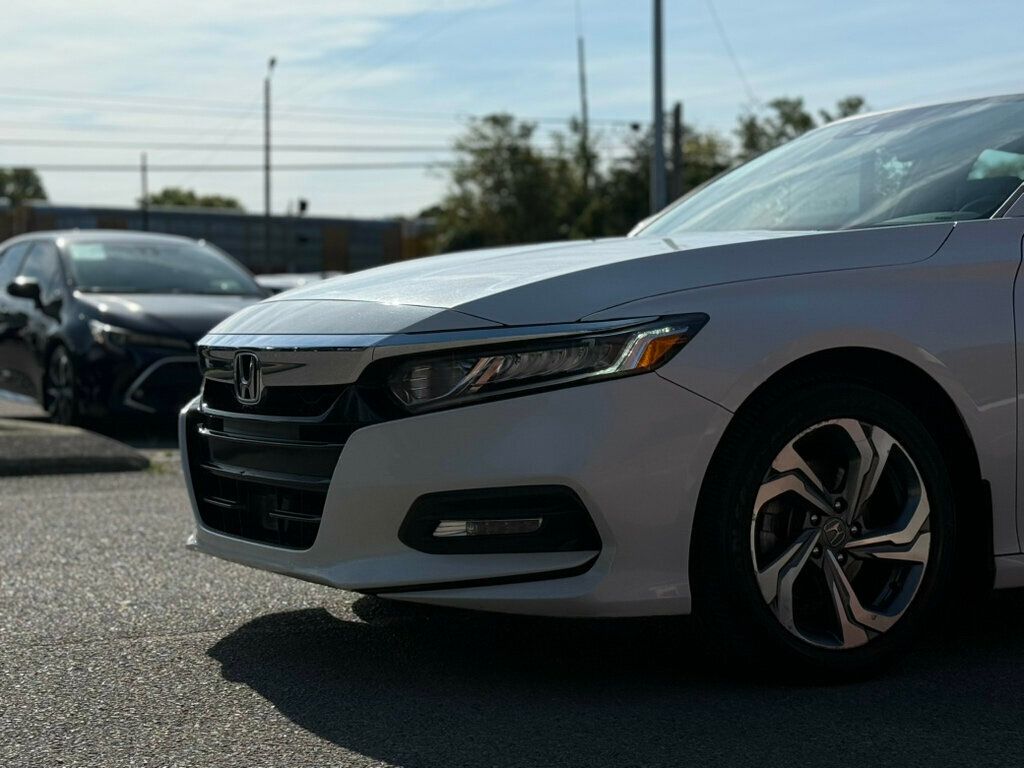 2018 Honda Accord EX-L 1.5T photo 6