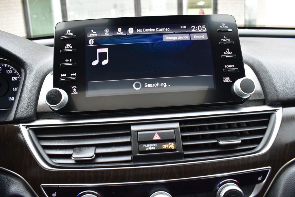 2018 Honda Accord Sedan EX-L 2.0T Automatic - 22990930 - 32