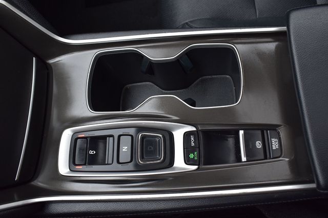 2018 Honda Accord Sedan EX-L 2.0T Automatic - 22990930 - 39