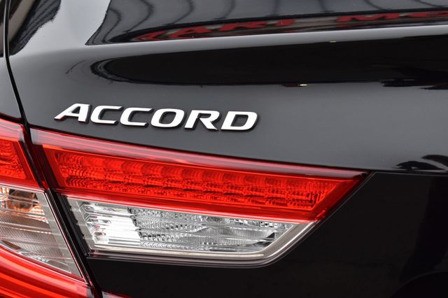 2018 Honda Accord Sedan EX-L 2.0T Automatic - 22990930 - 50